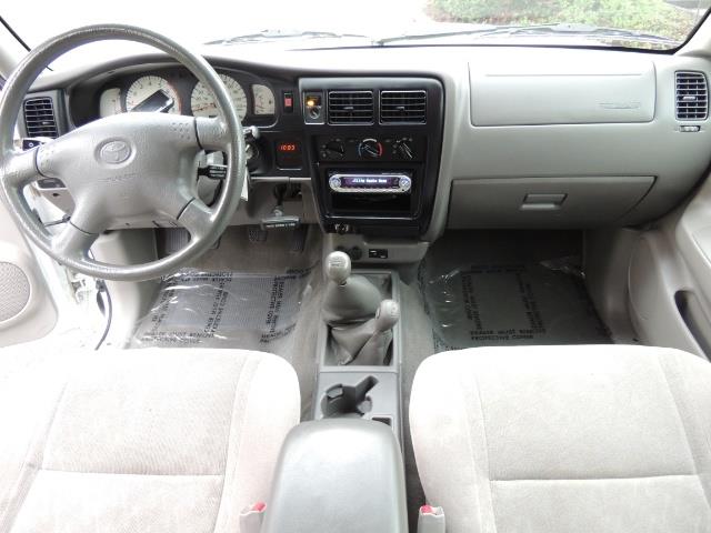2004 Toyota Tacoma V6 2dr Xtracab / 4X4 / 5-SPEED / TRD SUPERCHARGED - Photo 18 - Portland, OR 97217