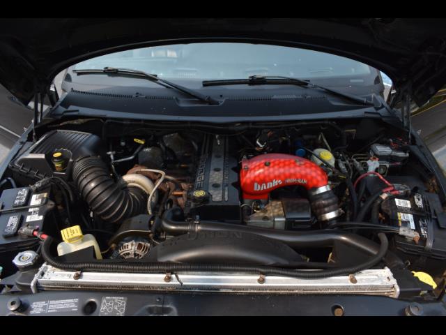 2001 Dodge Ram 2500 SLT Plus / 4X4 / 5.9L DIESEL / Leather / LIFTED - Photo 32 - Portland, OR 97217