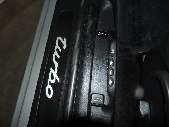 2002 Porsche 911 Turbo / AWD / 6-SPEED / Leather / Heaetd Seats - Photo 44 - Portland, OR 97217