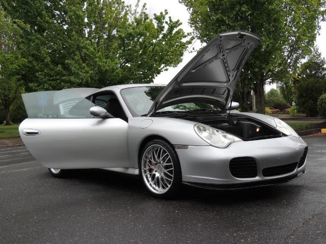 2002 Porsche 911 Turbo / AWD / 6-SPEED / Leather / Heaetd Seats - Photo 32 - Portland, OR 97217