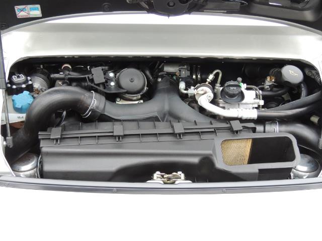 2002 Porsche 911 Turbo / AWD / 6-SPEED / Leather / Heaetd Seats - Photo 29 - Portland, OR 97217