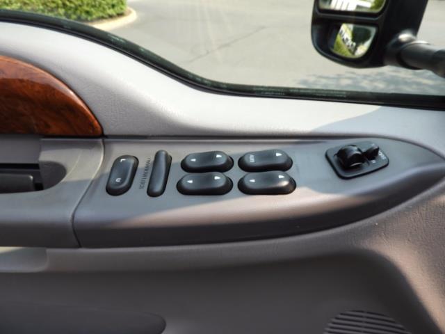2001 Ford F-250 LARIAT 4X4 CREW CAB / 7.3 DIESEL / 127Km / LIFTED - Photo 32 - Portland, OR 97217