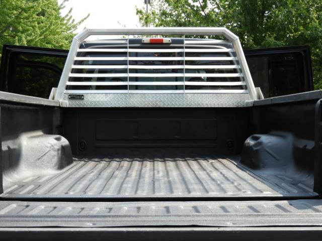 2001 Ford F-250 LARIAT 4X4 CREW CAB / 7.3 DIESEL / 127Km / LIFTED - Photo 24 - Portland, OR 97217