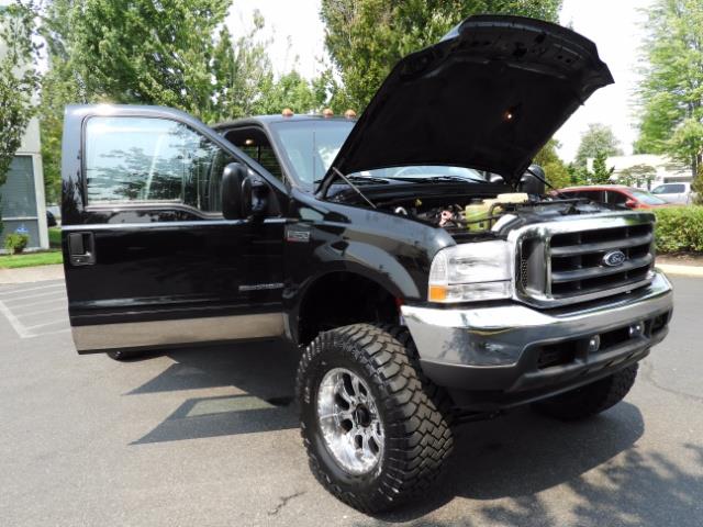 2001 Ford F-250 LARIAT 4X4 CREW CAB / 7.3 DIESEL / 127Km / LIFTED - Photo 28 - Portland, OR 97217