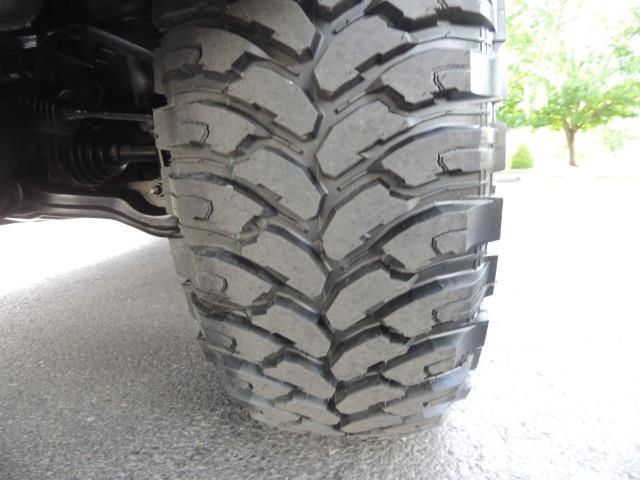 2007 Toyota 4Runner V6 4X4 / 3RD SEAT / DIFF LOCK / 1-OWNER / LIFTED - Photo 24 - Portland, OR 97217