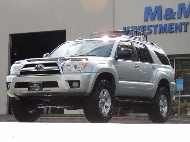 2007 Toyota 4Runner V6 4X4 / 3RD SEAT / DIFF LOCK / 1-OWNER / LIFTED - Photo 42 - Portland, OR 97217