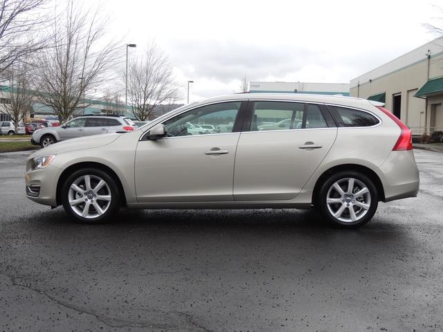 2017 Volvo V60 T5 Premier/ Leather / Heated Seats / Navigation - Photo 3 - Portland, OR 97217