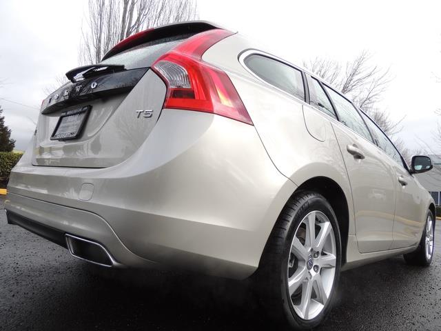 2017 Volvo V60 T5 Premier/ Leather / Heated Seats / Navigation - Photo 10 - Portland, OR 97217