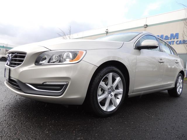 2017 Volvo V60 T5 Premier/ Leather / Heated Seats / Navigation - Photo 11 - Portland, OR 97217
