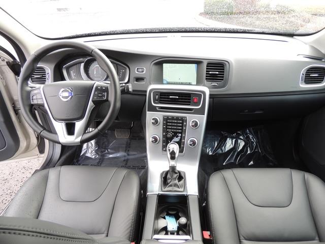 2017 Volvo V60 T5 Premier/ Leather / Heated Seats / Navigation - Photo 21 - Portland, OR 97217
