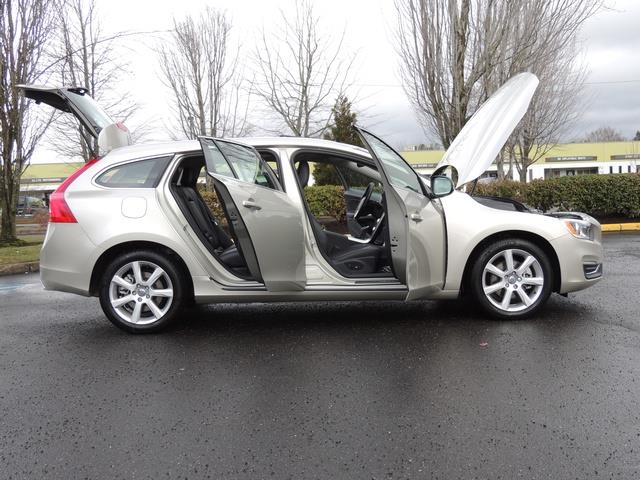 2017 Volvo V60 T5 Premier/ Leather / Heated Seats / Navigation - Photo 30 - Portland, OR 97217