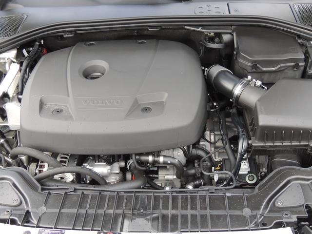 2017 Volvo V60 T5 Premier/ Leather / Heated Seats / Navigation - Photo 33 - Portland, OR 97217