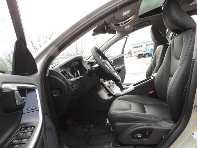2017 Volvo V60 T5 Premier/ Leather / Heated Seats / Navigation - Photo 14 - Portland, OR 97217