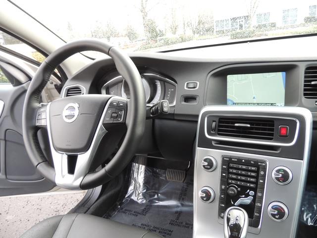 2017 Volvo V60 T5 Premier/ Leather / Heated Seats / Navigation - Photo 19 - Portland, OR 97217