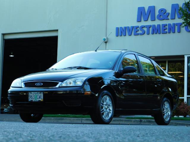 2007 Ford Focus ZX4 SE / 4Dr / Sunroof / New Tires - Photo 1 - Portland, OR 97217