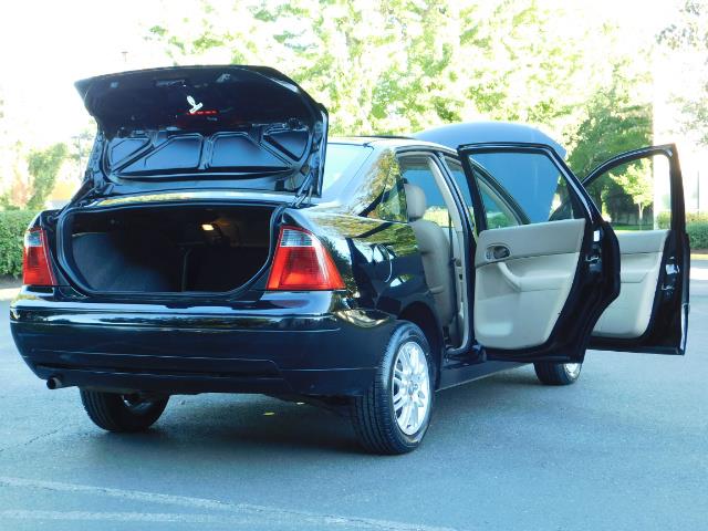 2007 Ford Focus ZX4 SE / 4Dr / Sunroof / New Tires - Photo 29 - Portland, OR 97217