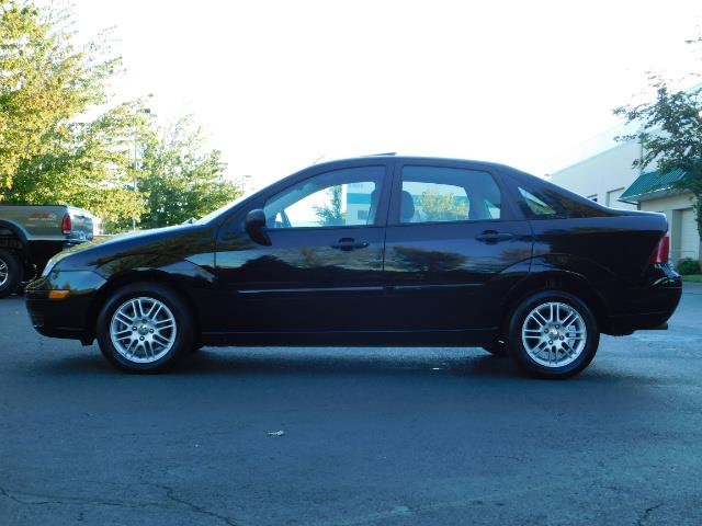 2007 Ford Focus ZX4 SE / 4Dr / Sunroof / New Tires - Photo 3 - Portland, OR 97217