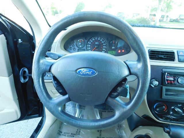 2007 Ford Focus ZX4 SE / 4Dr / Sunroof / New Tires - Photo 19 - Portland, OR 97217