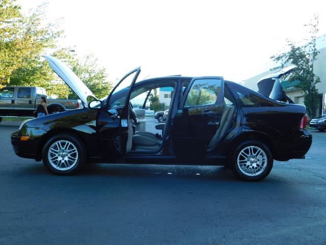 2007 Ford Focus ZX4 SE / 4Dr / Sunroof / New Tires - Photo 26 - Portland, OR 97217