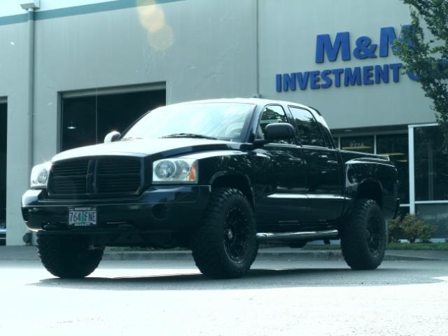 2007 Dodge Dakota Quad Cab / 4X4 / NEW WHEELS+TIRES / LIFTED !! - Photo 1 - Portland, OR 97217