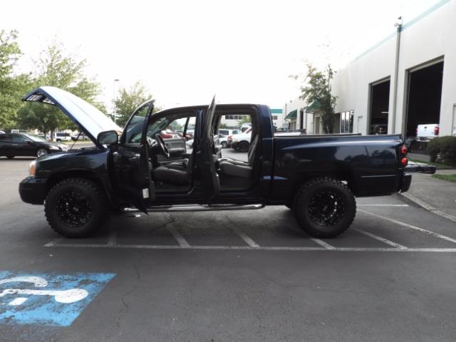 2007 Dodge Dakota Quad Cab / 4X4 / NEW WHEELS+TIRES / LIFTED !! - Photo 21 - Portland, OR 97217