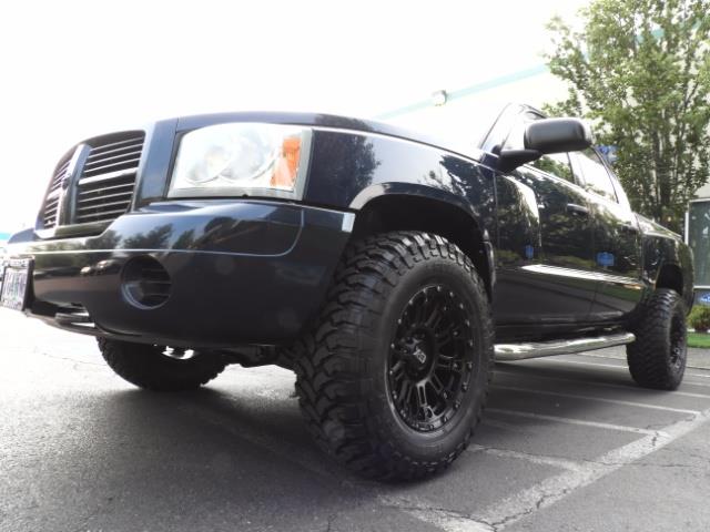 2007 Dodge Dakota Quad Cab / 4X4 / NEW WHEELS+TIRES / LIFTED !! - Photo 9 - Portland, OR 97217