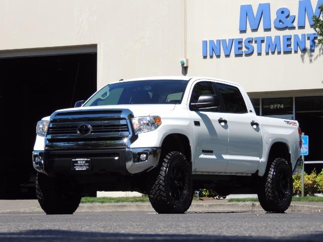 2016 Toyota Tundra SR5 / TRD OFF RD / 4X4 / 1-OWNER/ LIFTED - Photo 45 - Portland, OR 97217