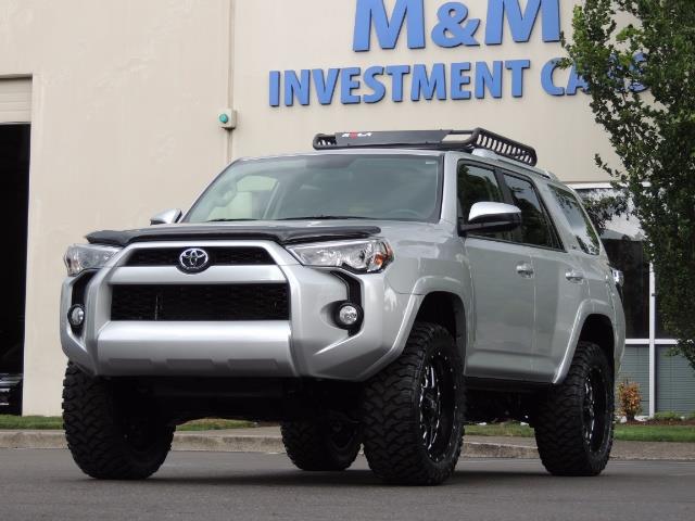 2016 Toyota 4Runner SR5 SPORT SUV 4WD V6 / 3RD SEATS REAR CAM / LIFTED - Photo 42 - Portland, OR 97217