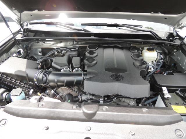2016 Toyota 4Runner SR5 SPORT SUV 4WD V6 / 3RD SEATS REAR CAM / LIFTED - Photo 30 - Portland, OR 97217