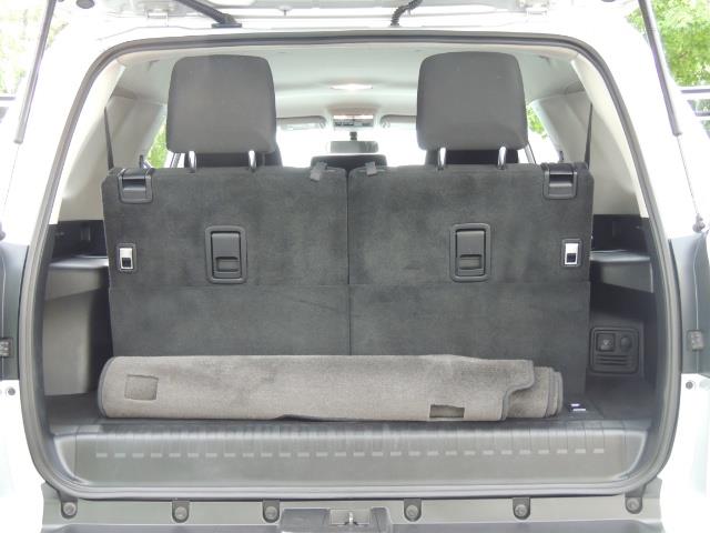 2016 Toyota 4Runner SR5 SPORT SUV 4WD V6 / 3RD SEATS REAR CAM / LIFTED - Photo 22 - Portland, OR 97217