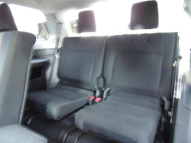 2016 Toyota 4Runner SR5 SPORT SUV 4WD V6 / 3RD SEATS REAR CAM / LIFTED - Photo 15 - Portland, OR 97217