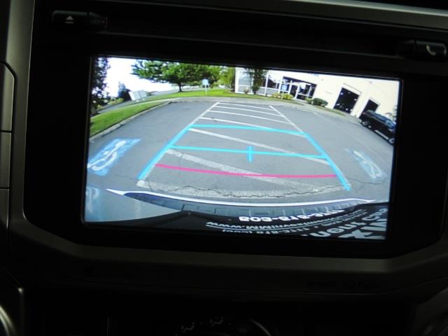 2016 Toyota 4Runner SR5 SPORT SUV 4WD V6 / 3RD SEATS REAR CAM / LIFTED - Photo 20 - Portland, OR 97217