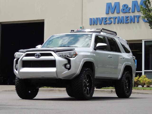 2016 Toyota 4Runner SR5 SPORT SUV 4WD V6 / 3RD SEATS REAR CAM / LIFTED - Photo 1 - Portland, OR 97217