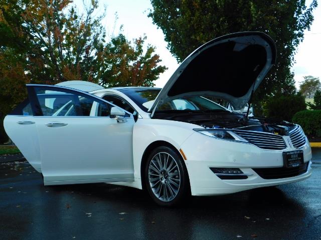 2013 Lincoln MKZ Hybrid Hybrid Sedan / Nav / Parking assist / 1-OWNER - Photo 32 - Portland, OR 97217