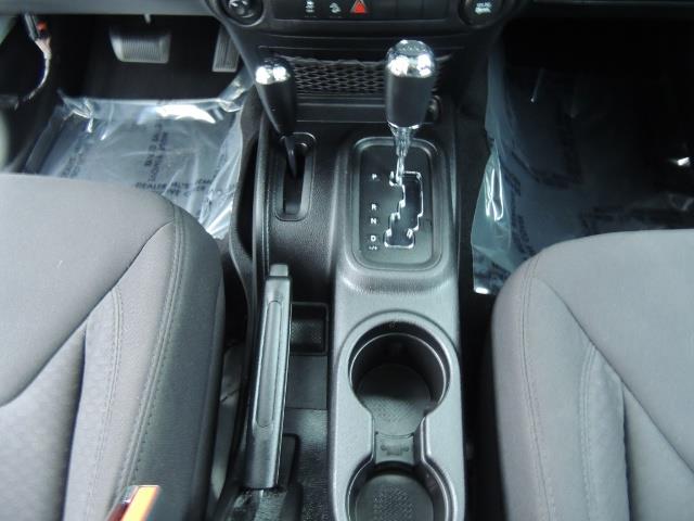 2013 Jeep Wrangler Unlimited Sport / 4X4 / Hard Top / LIFTED LIFTED - Photo 20 - Portland, OR 97217