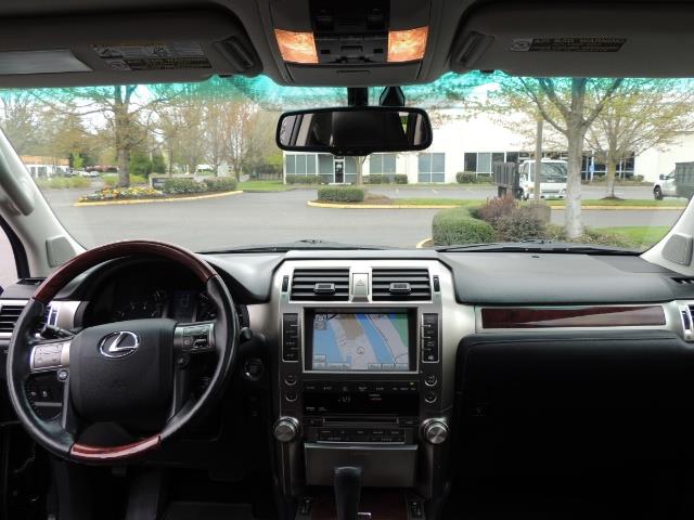 2010 Lexus GX 460 PREMIUM AWD NAVi CAMERA POWER 3RD Seats - Photo 27 - Portland, OR 97217