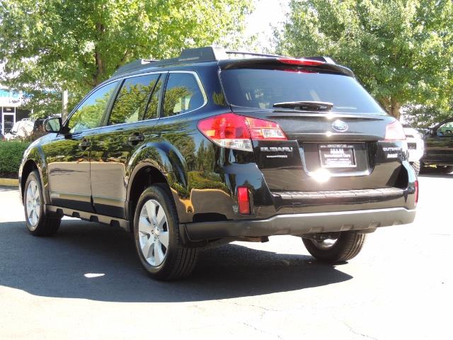 2012 Subaru Outback 2.5i Premium / AWD / HEATED SEATS / 1-Owner - Photo 7 - Portland, OR 97217