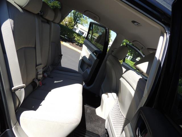 2012 Subaru Outback 2.5i Premium / AWD / HEATED SEATS / 1-Owner - Photo 16 - Portland, OR 97217