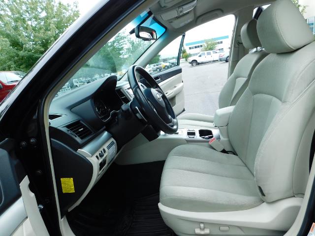 2012 Subaru Outback 2.5i Premium / AWD / HEATED SEATS / 1-Owner - Photo 14 - Portland, OR 97217