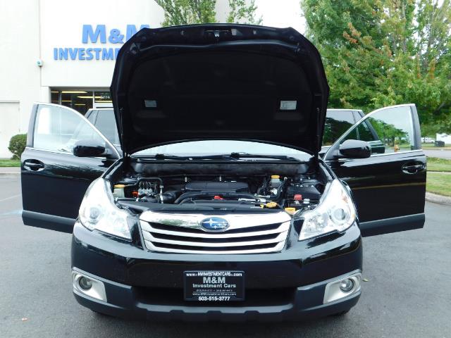 2012 Subaru Outback 2.5i Premium / AWD / HEATED SEATS / 1-Owner - Photo 29 - Portland, OR 97217