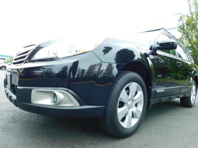 2012 Subaru Outback 2.5i Premium / AWD / HEATED SEATS / 1-Owner - Photo 9 - Portland, OR 97217