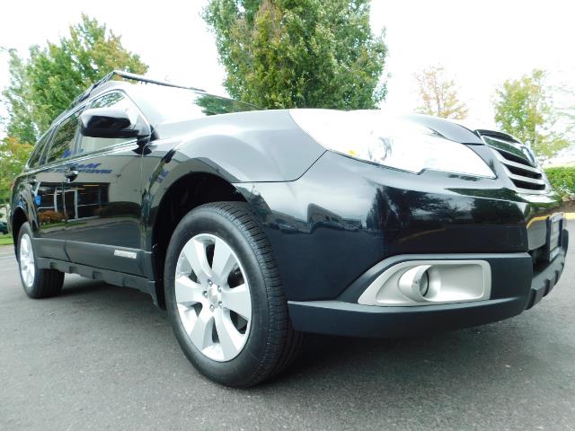 2012 Subaru Outback 2.5i Premium / AWD / HEATED SEATS / 1-Owner - Photo 10 - Portland, OR 97217
