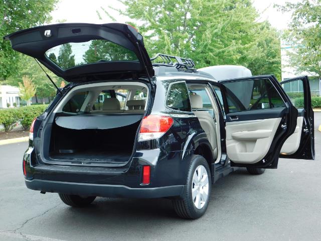 2012 Subaru Outback 2.5i Premium / AWD / HEATED SEATS / 1-Owner - Photo 27 - Portland, OR 97217