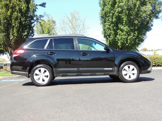 2012 Subaru Outback 2.5i Premium / AWD / HEATED SEATS / 1-Owner - Photo 4 - Portland, OR 97217