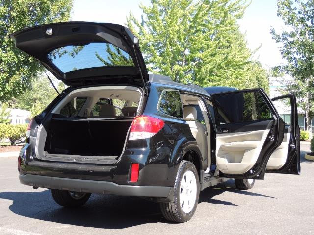 2012 Subaru Outback 2.5i Premium / AWD / HEATED SEATS / 1-Owner - Photo 27 - Portland, OR 97217
