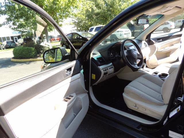 2012 Subaru Outback 2.5i Premium / AWD / HEATED SEATS / 1-Owner - Photo 54 - Portland, OR 97217