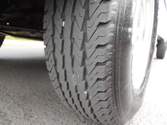 1995 Ford F-350 / 7.3 L DIESEL / 5-Speed Manual / 2wd / LongBed - Photo 31 - Portland, OR 97217