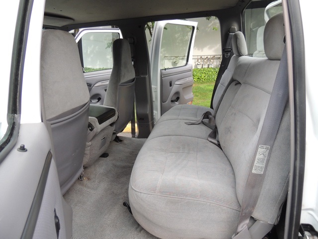 1995 Ford F-350 / 7.3 L DIESEL / 5-Speed Manual / 2wd / LongBed - Photo 21 - Portland, OR 97217