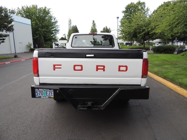1995 Ford F-350 / 7.3 L DIESEL / 5-Speed Manual / 2wd / LongBed - Photo 6 - Portland, OR 97217