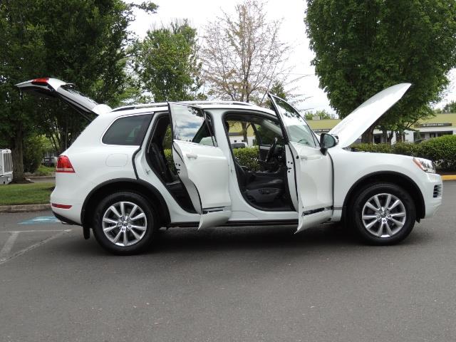 2013 Volkswagen Touareg VR6 Lux / AWD / Sport Utility / Excel Cond - Photo 30 - Portland, OR 97217